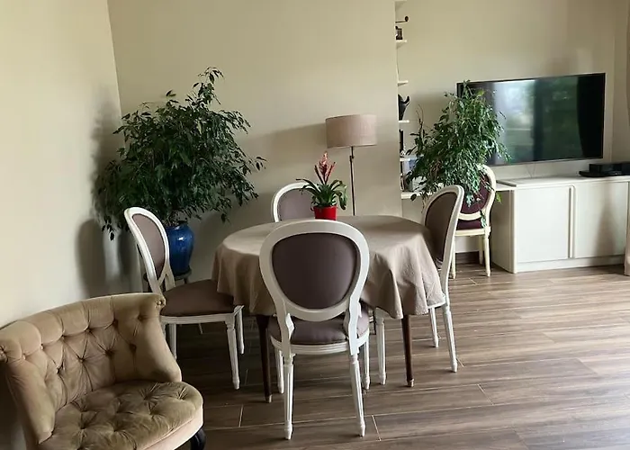 Appartement Eiffel Tower View - Balcony - Trocadero Parijs