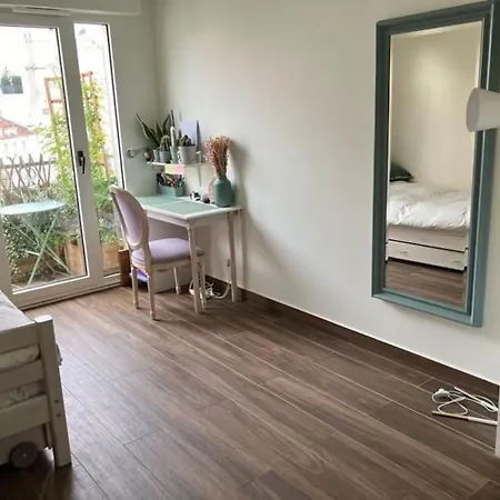 Eiffel Tower View - Balcony - Trocadero 파리